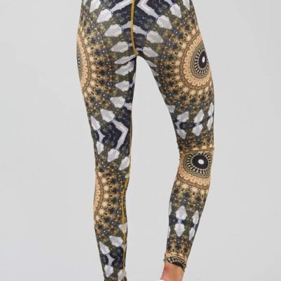 (NEW) Wolven Noor Legging - Picture 2 of 6